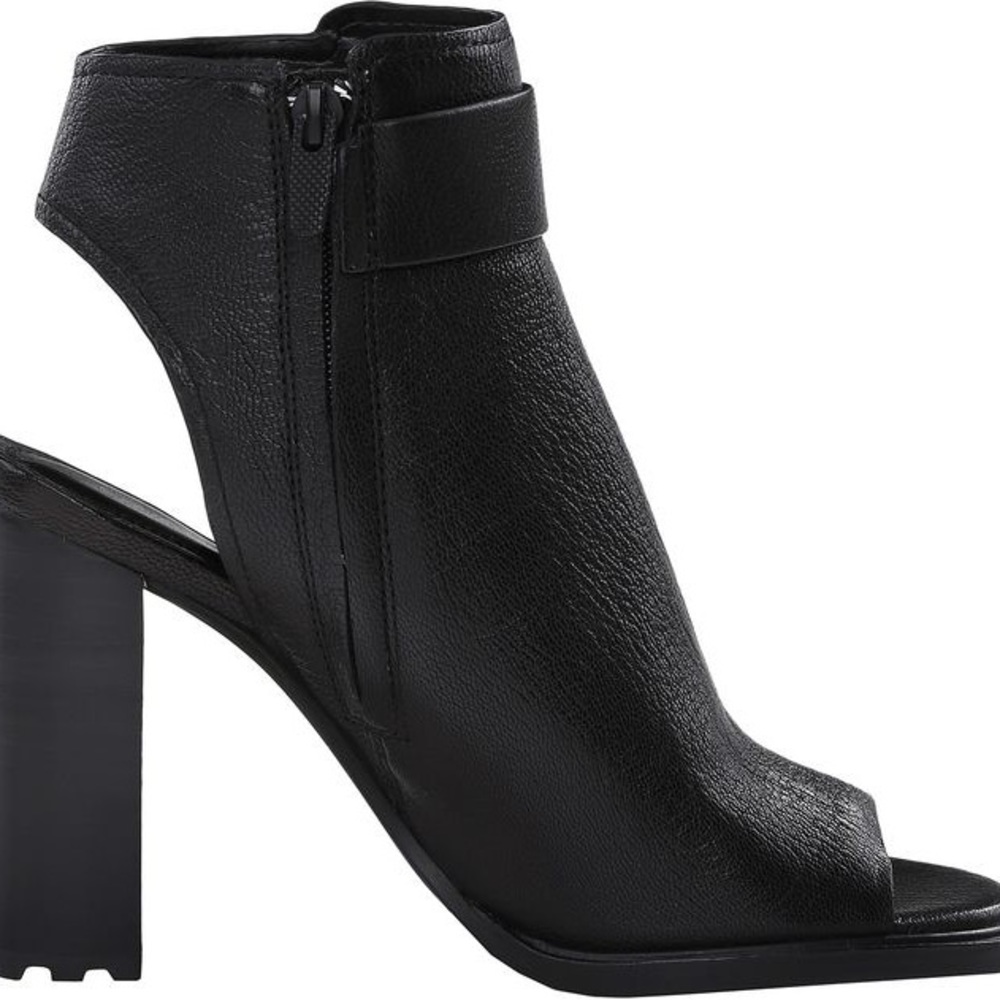 Calvin Klein leather peek toe heels - Picture 2 of 8